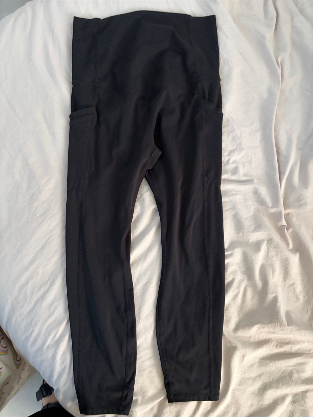 Black Women’s pregnant Active Leggings